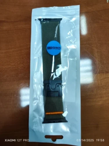 Click to view full screen AirWeave Nylone Strap photo review