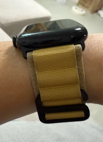 Click to view full screen BreatheFit Nylon Band photo review