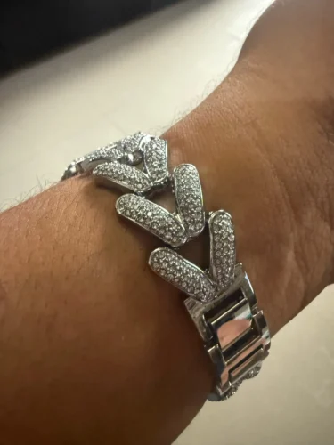 Click to view full screen Diamond Metal Strap photo review